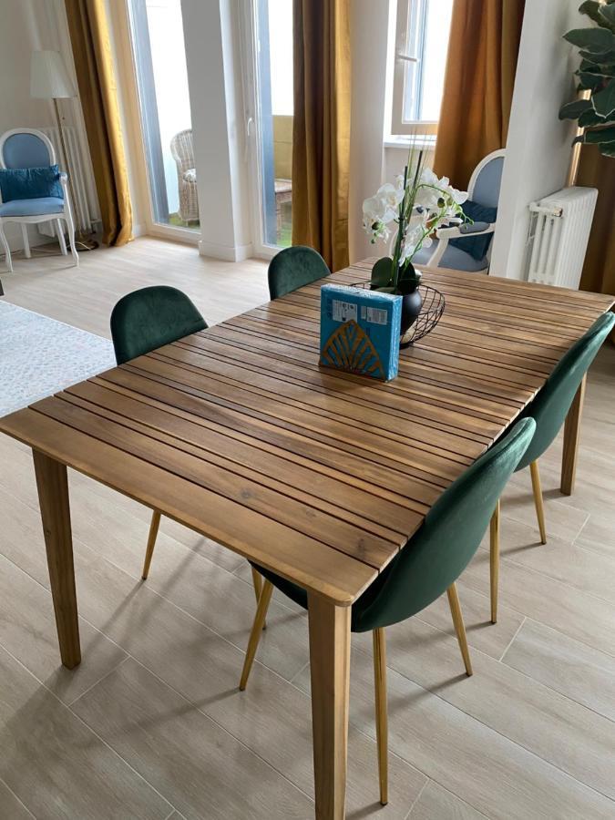 Grand Paris Apartment Courbevoie